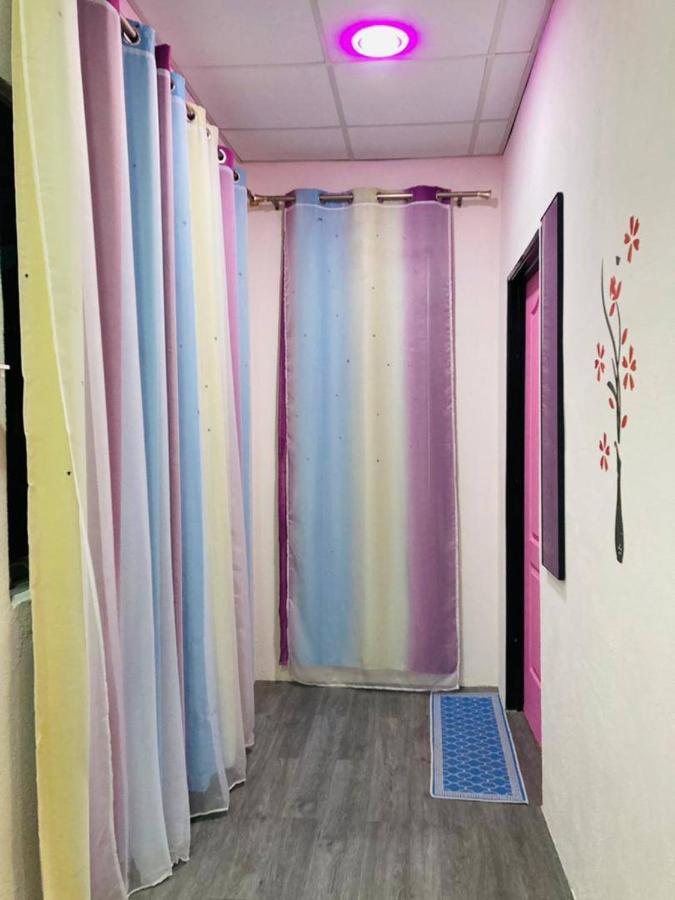 Pink Homestay D'Perlis Kangar Exterior foto